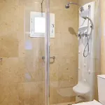 3 Bedroom In بيت للعطل ماربيا