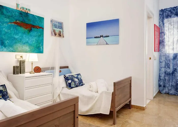 3 Bedroom In בית נופש *